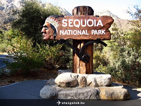 Sequoia Nemzeti Park bejárata