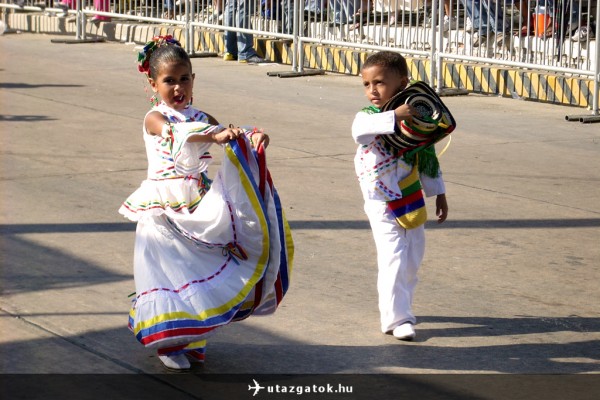 kolumbiai Cumbia táncosok