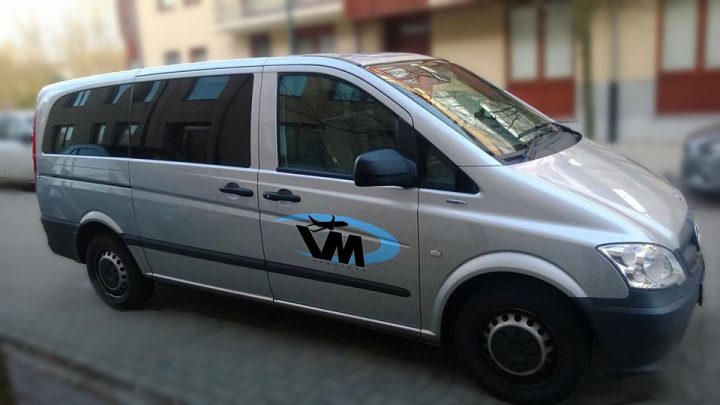 V&M Services kisbusza