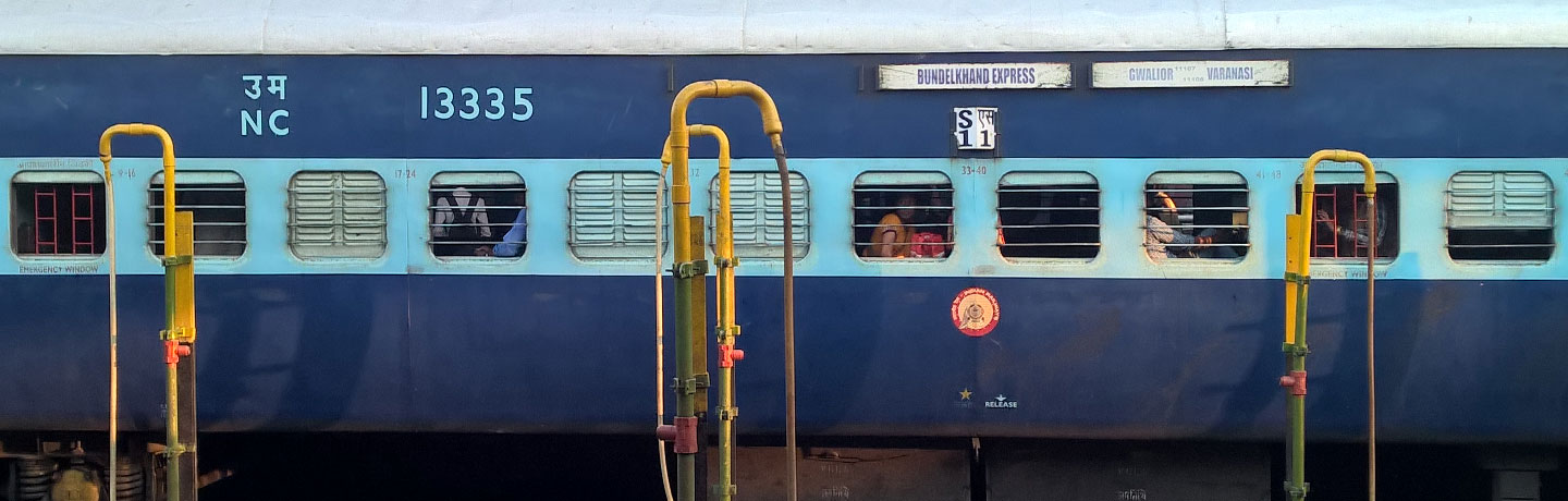 Vonatozni Indiában