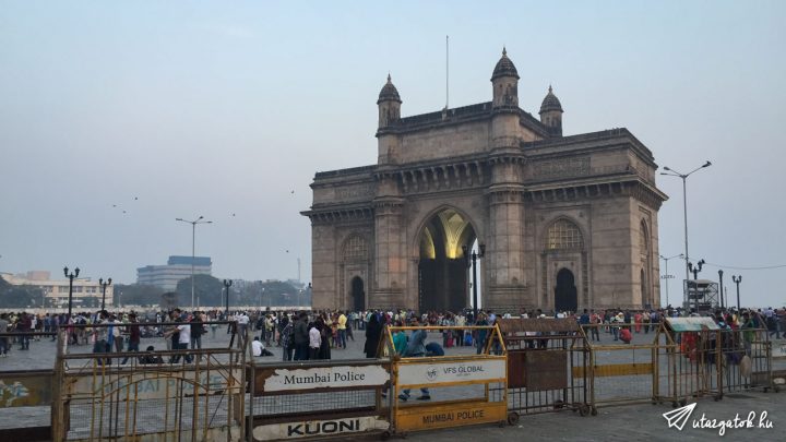 Gateway of India - India kapuja Mumbaiban